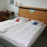 Parkhotel Отель Хитцаккер