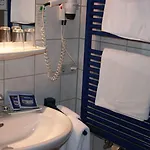 Отель Parkhotel