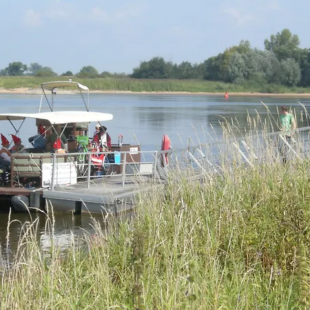 希特扎克公园酒店 酒店