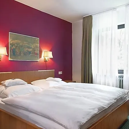 Parkhotel 4*