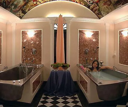 Parkhotel 4*