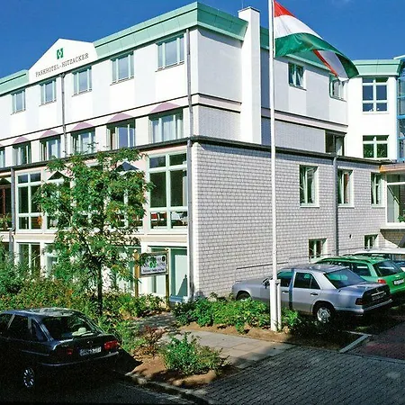 Ξενοδοχείο Parkhotel 4*