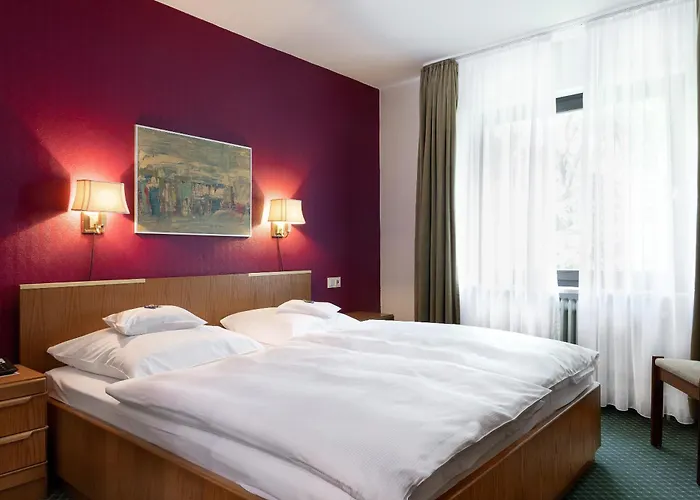 Parkhotel Отель